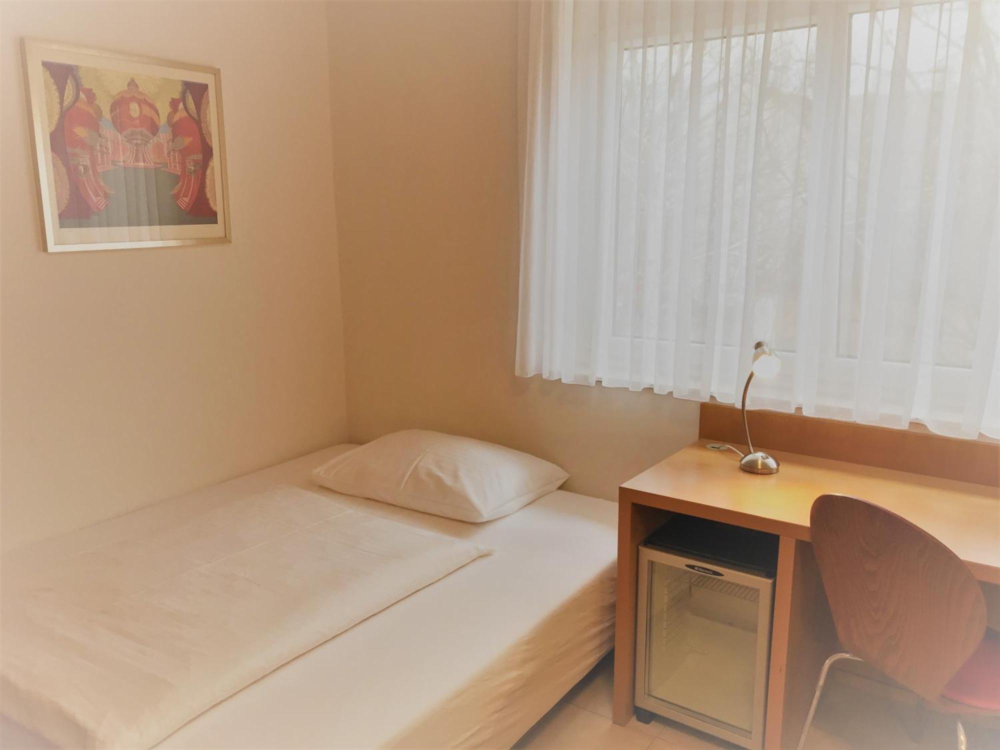 City Hotel Albrecht Schwechat Quarto foto